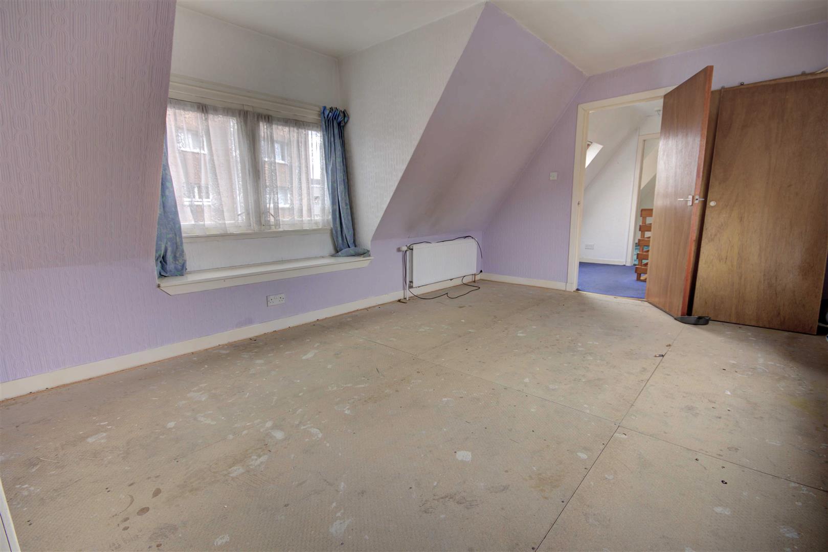 8 Lochalsh Road, Inverness IV3 8HU Monster Moves